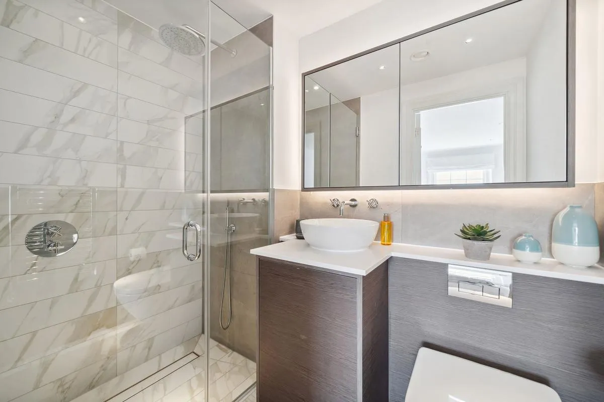 Latchmere Close, Richmond, TW10, photo 14