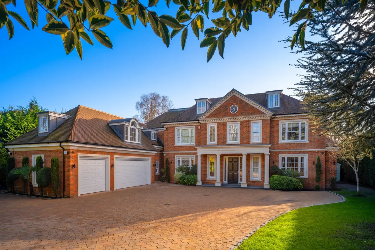 Nuns Walk, Wentworth Estate, GU25, photo 2