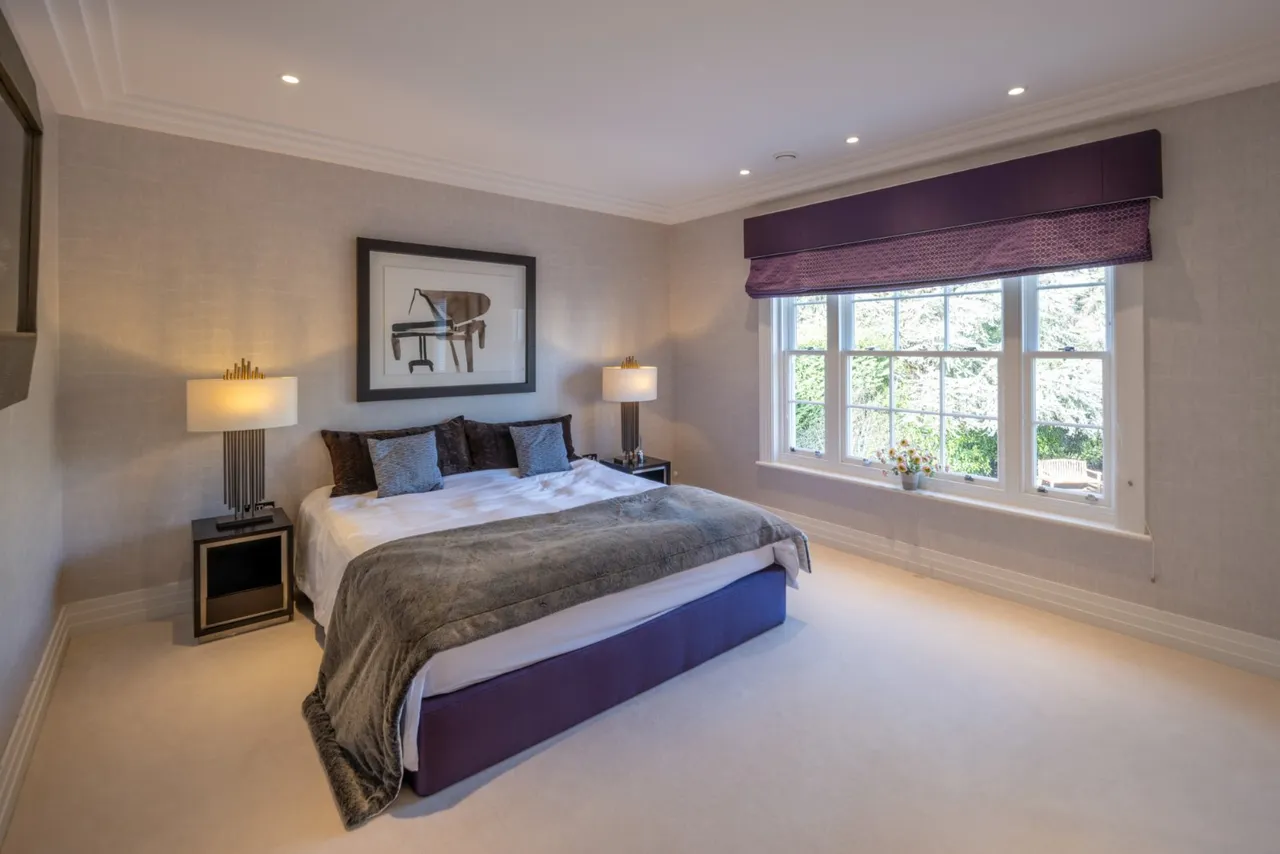 Nuns Walk, Wentworth Estate, GU25, photo 27