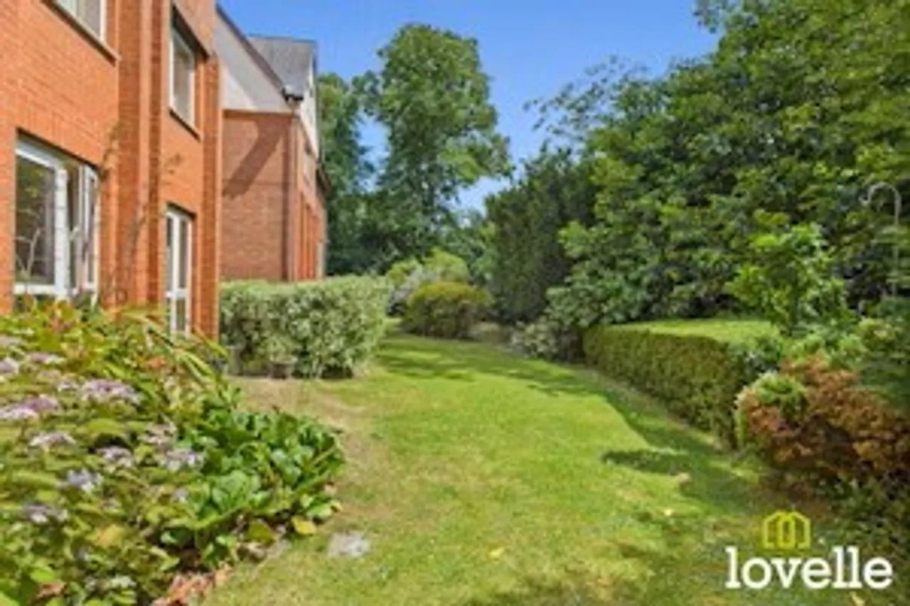 Newgate Street, Shardeloes Court, HU16, photo 16