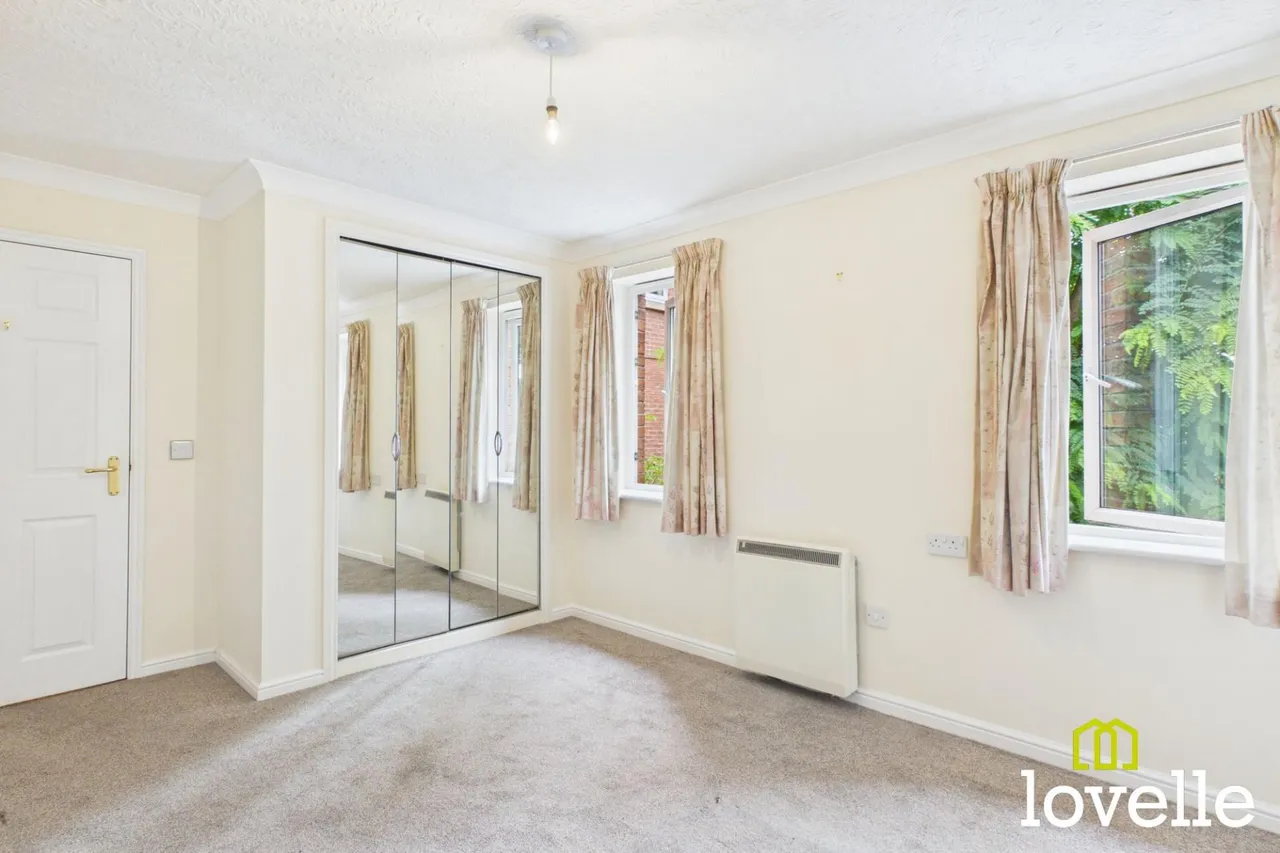 Newgate Street, Shardeloes Court, HU16, photo 3