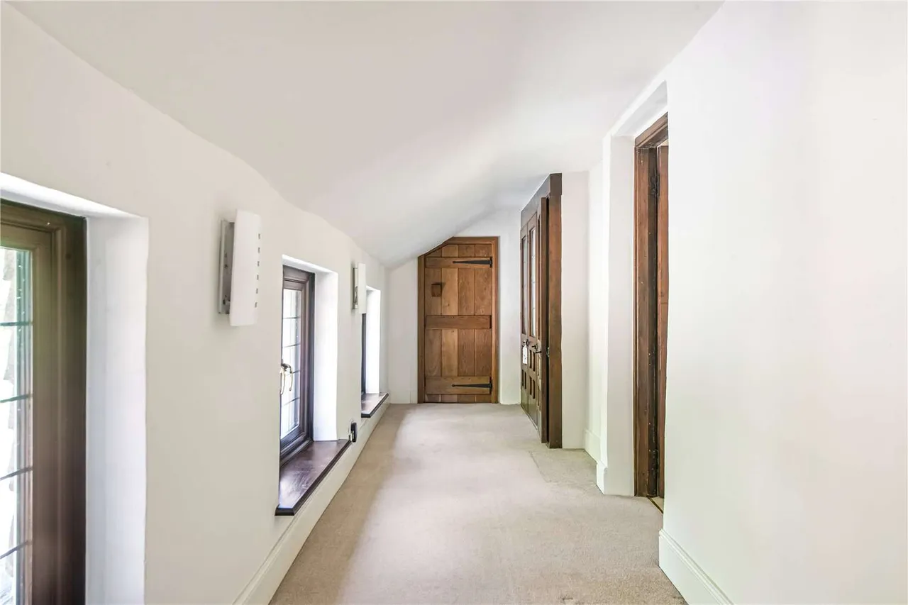 Bedham, Fittleworth, RH20, photo 25