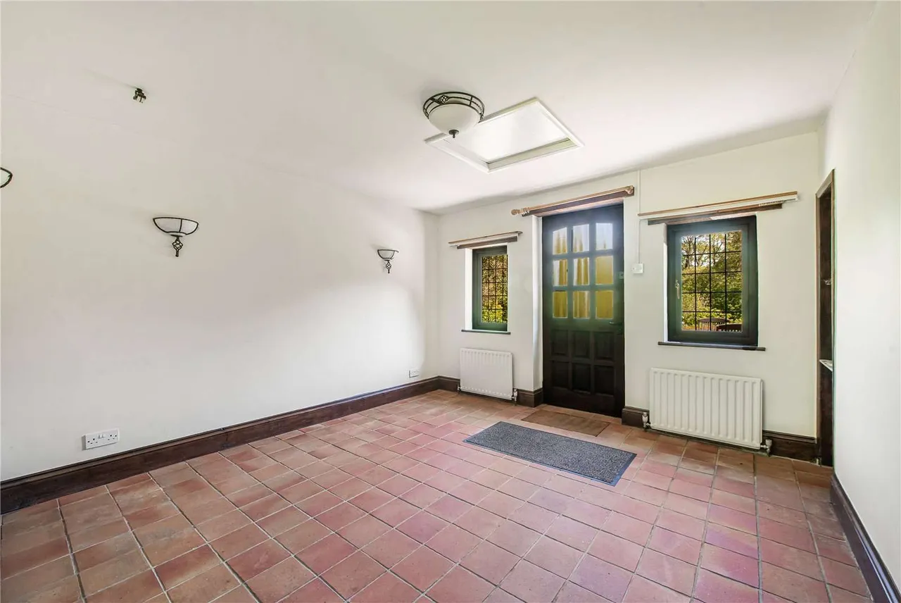 Bedham, Fittleworth, RH20, photo 26