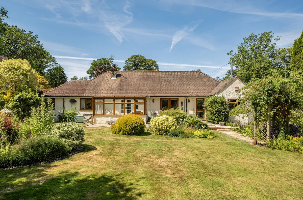 Storrington, RH20 3HQ, photo 16