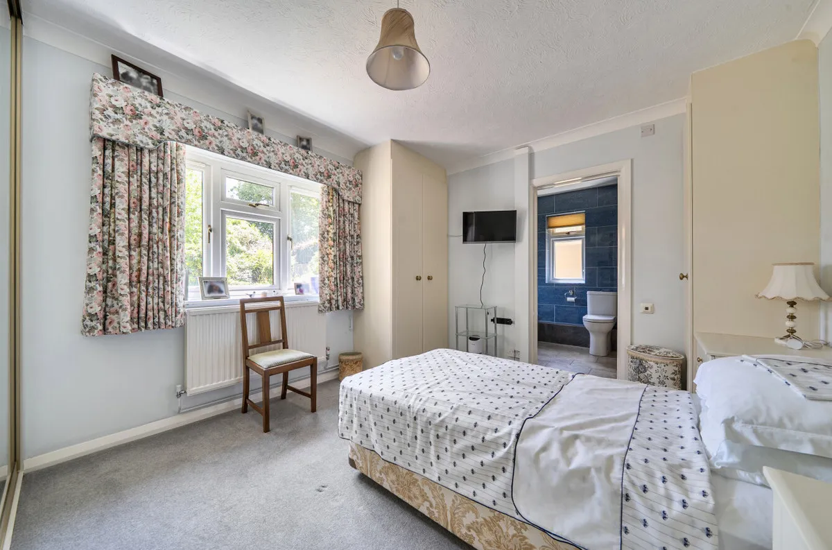 Storrington, RH20 3HQ, photo 8