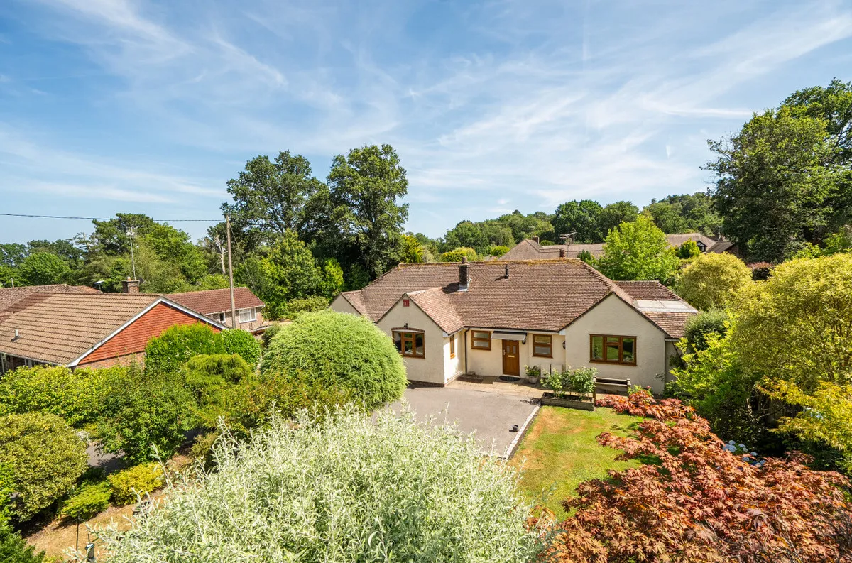 Storrington, RH20 3HQ, photo 4