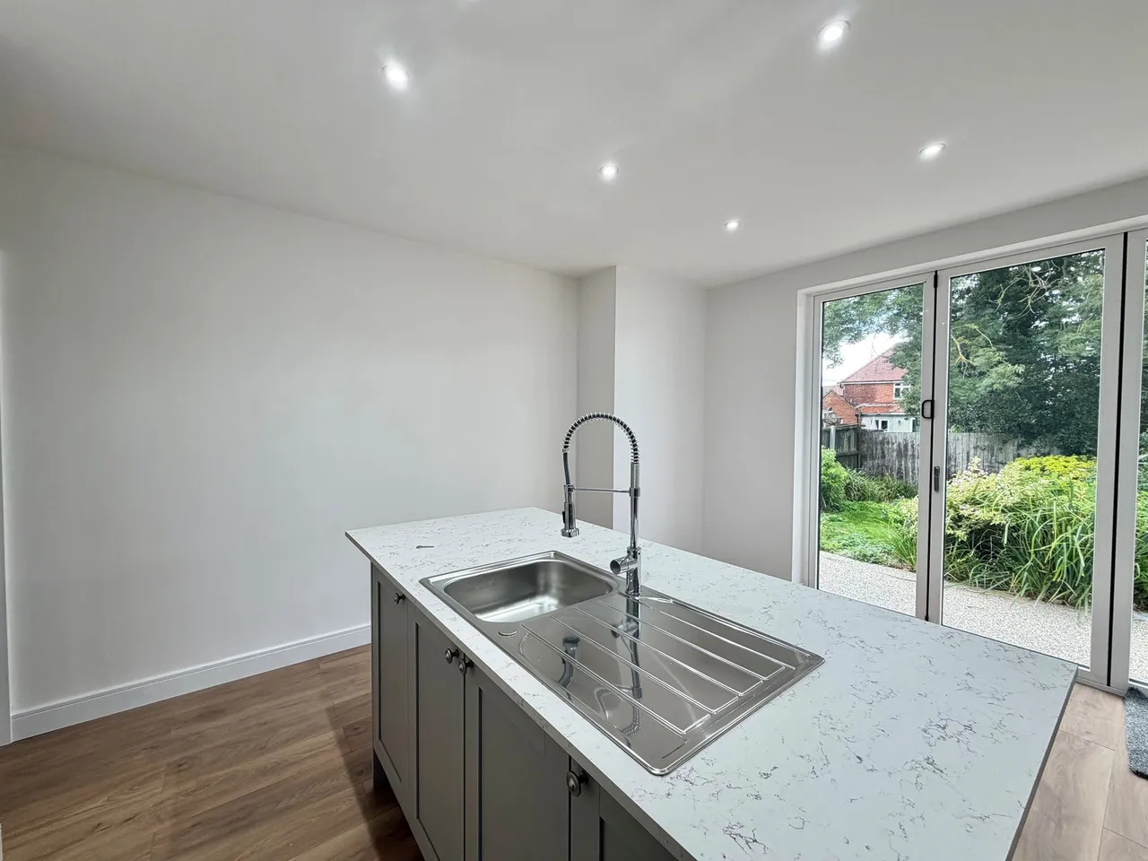 Grange Crescent, Anlaby, Hull, photo 6