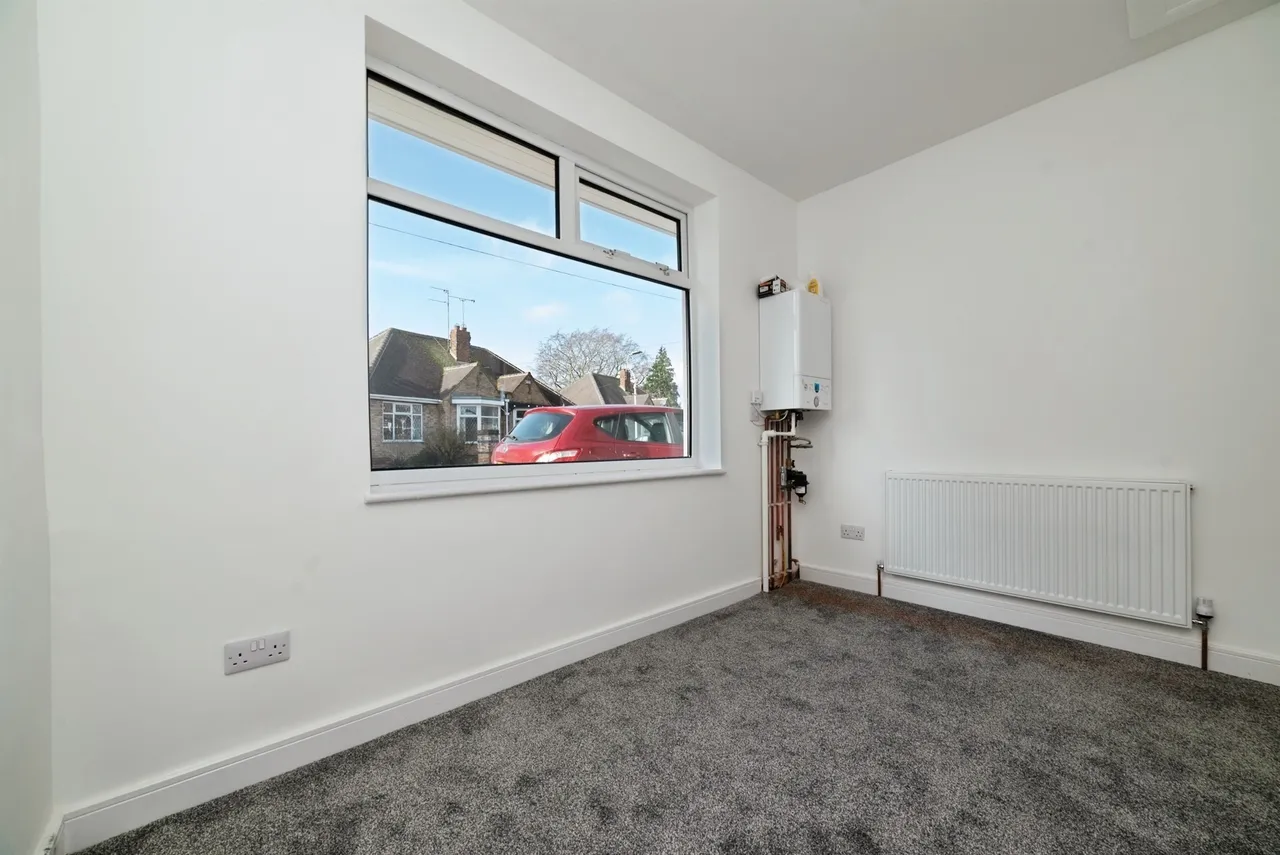 Grange Crescent, Anlaby, Hull, photo 12
