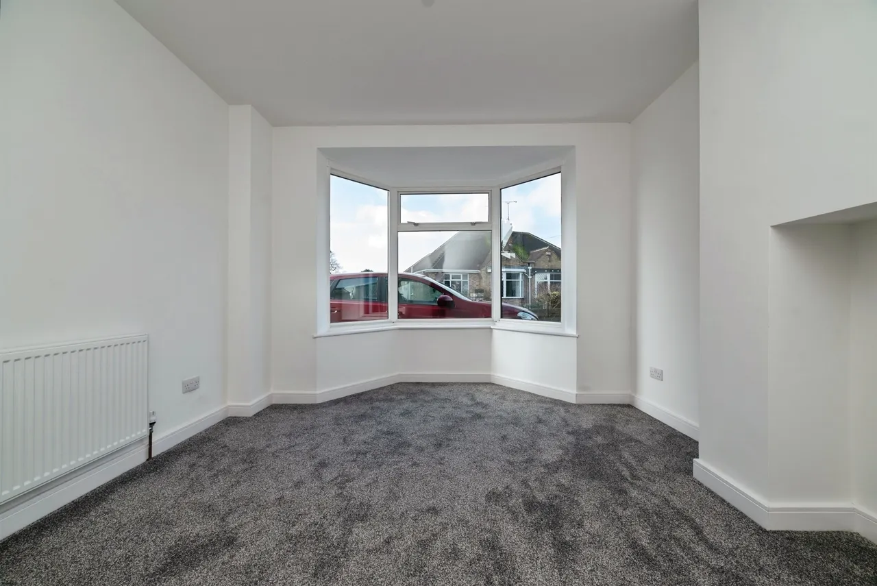 Grange Crescent, Anlaby, Hull, photo 2
