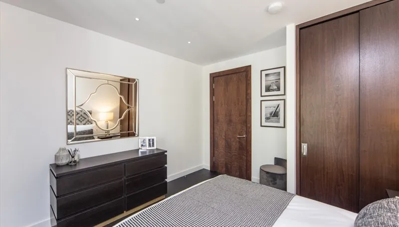 bathrooms, SW11, photo 11