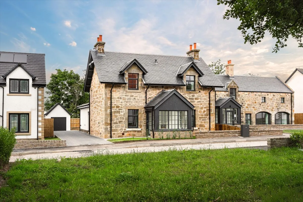 house for sale, The Village, Rosslynlee, EH25