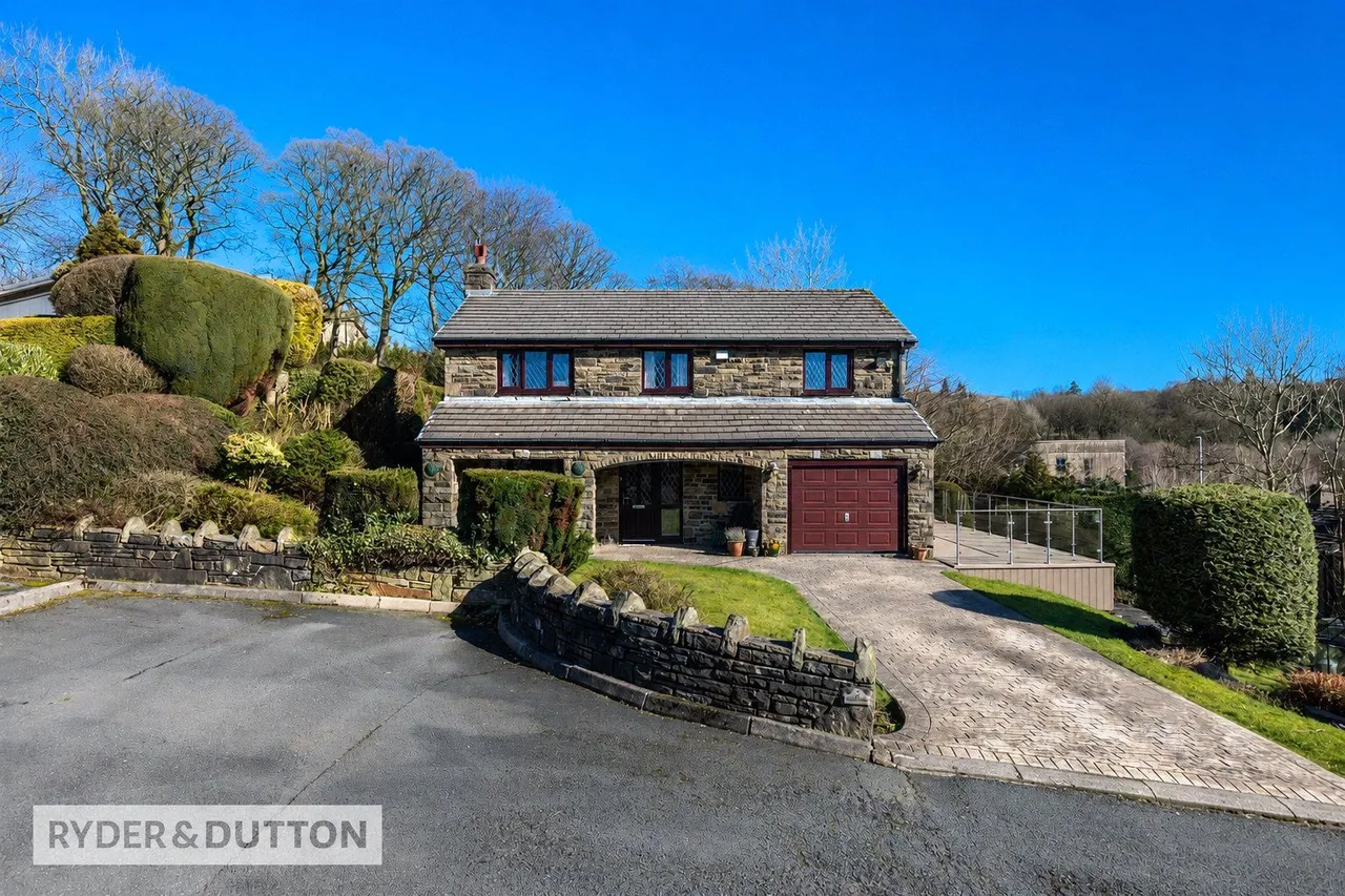 4 bed house for sale, Fernhill Park, Stacksteads, OL13