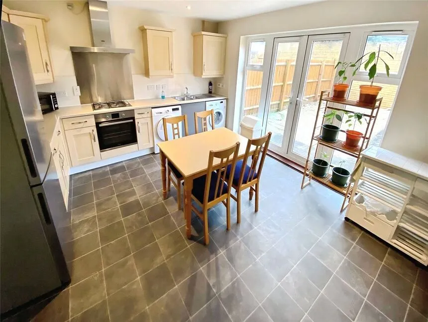 Richmond Court, Exeter, EX4, photo 2