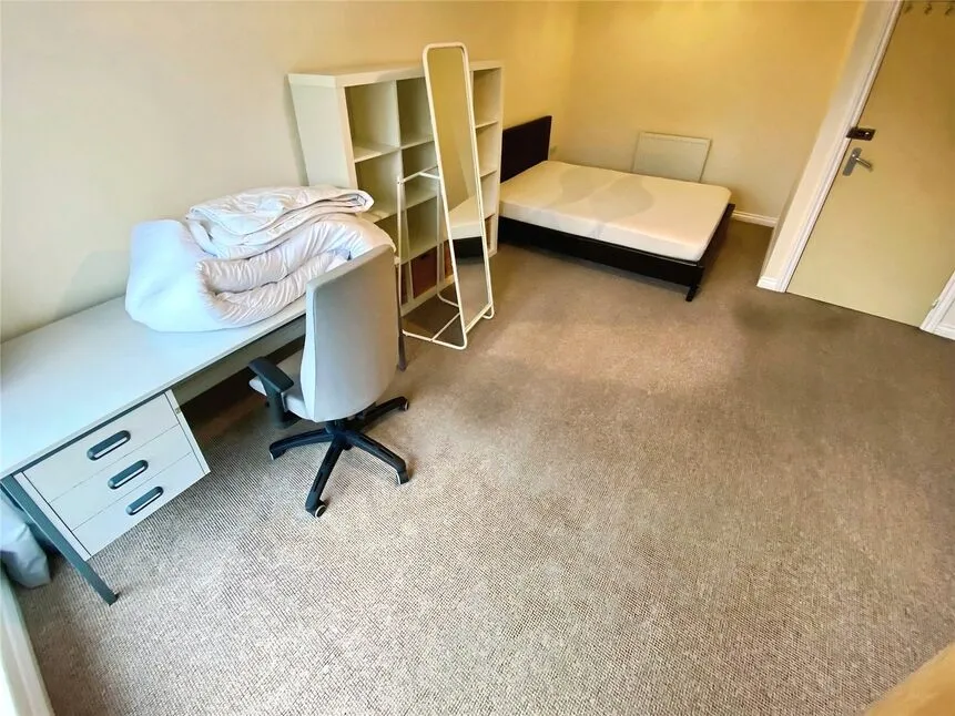 Richmond Court, Exeter, EX4, photo 13