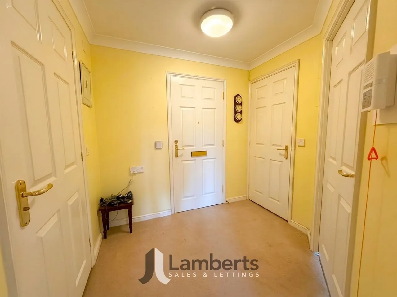 23 Pardoe Court New Road, Studley, photo 7