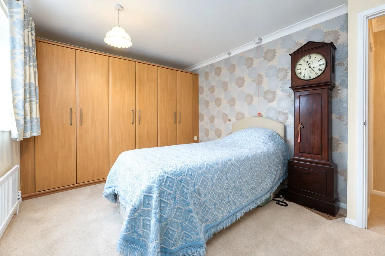 Harvest Court, St. Ives, PE27, photo 6