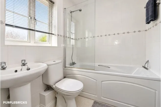 Elder Close, Witham St Hughs, LN6, photo 9