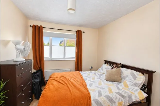 Elder Close, Witham St Hughs, LN6, photo 5