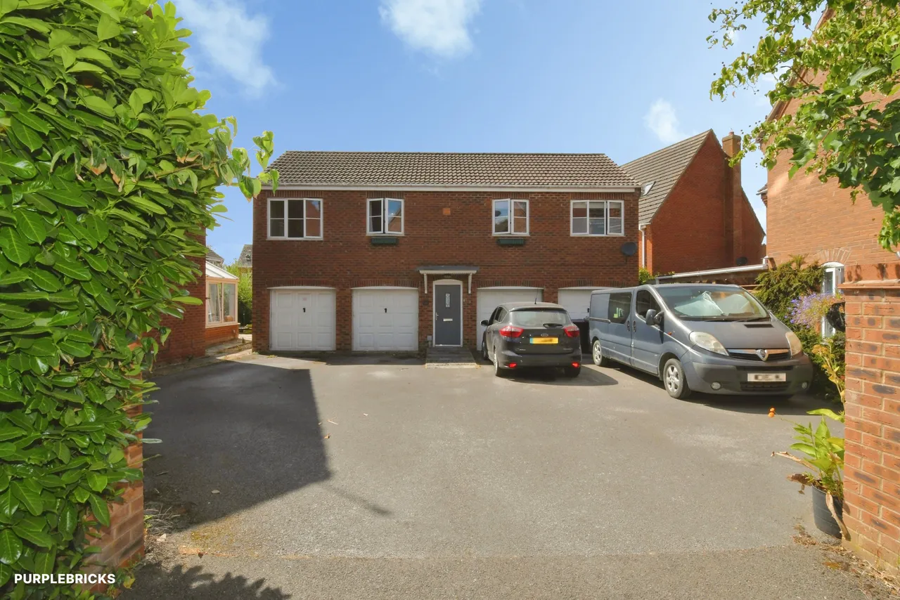 Elder Close, Witham St Hughs, LN6, photo 10