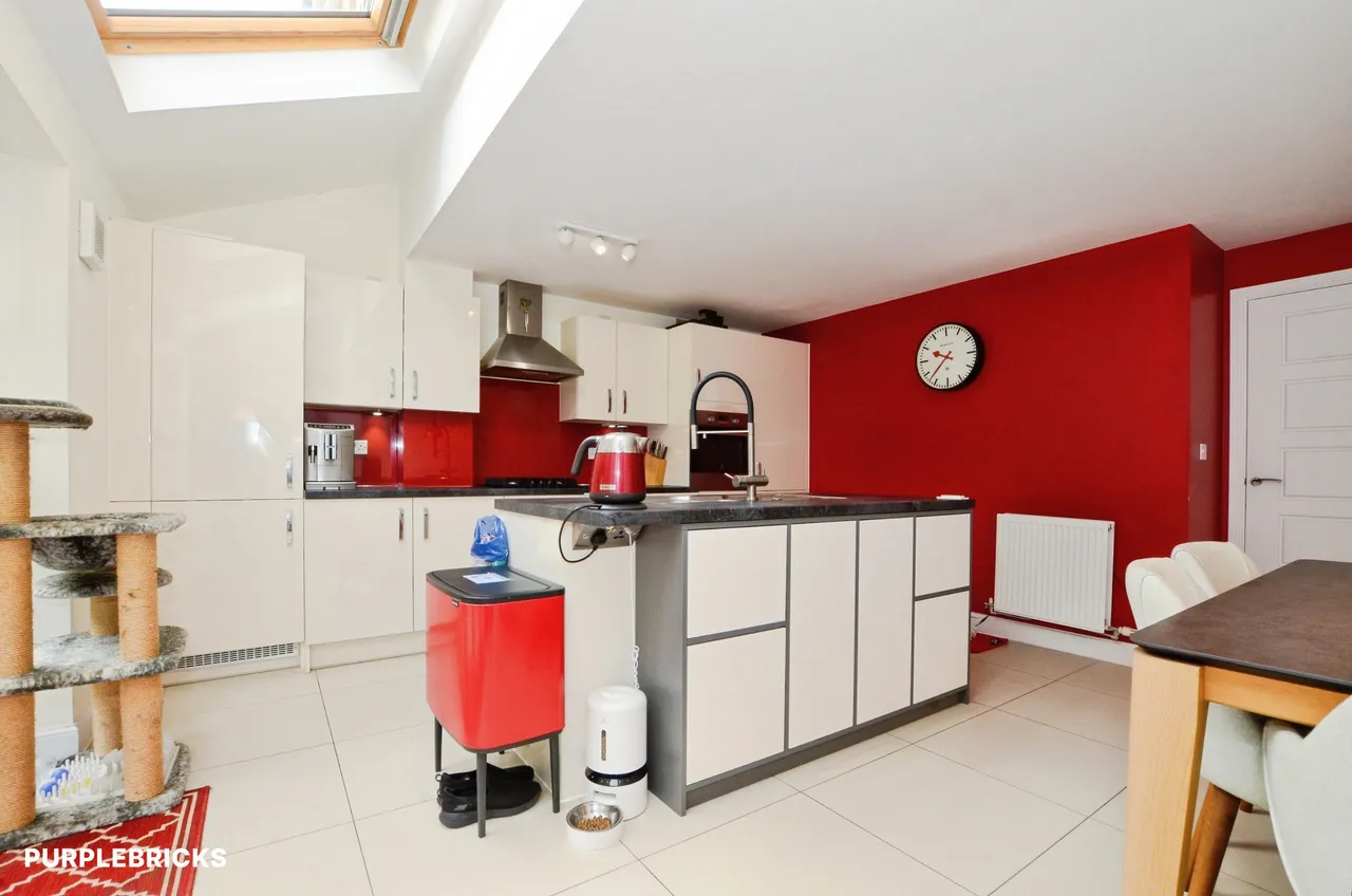 4 bed house for sale, Kenyon Way, Langley Slough, SL3