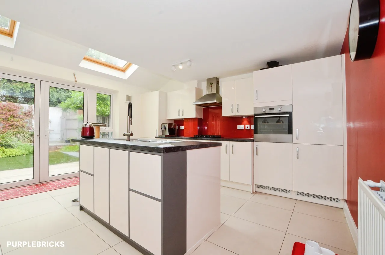 Kenyon Way, Langley Slough, SL3, photo 12