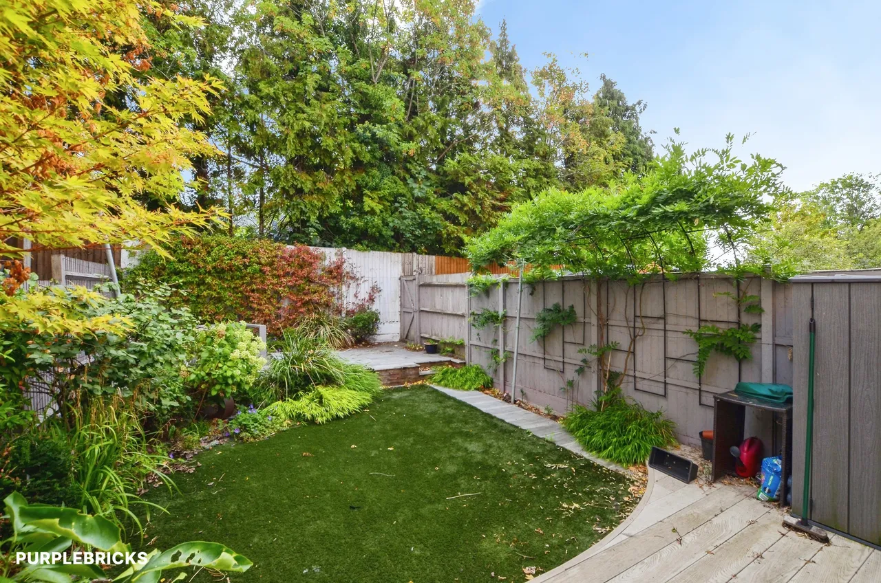 Kenyon Way, Langley Slough, SL3, photo 21