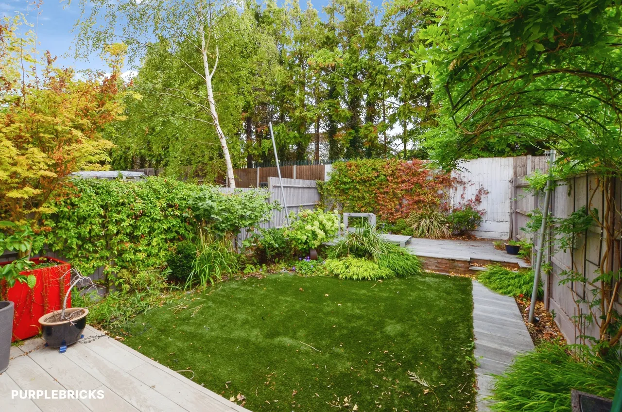 Kenyon Way, Langley Slough, SL3, photo 22