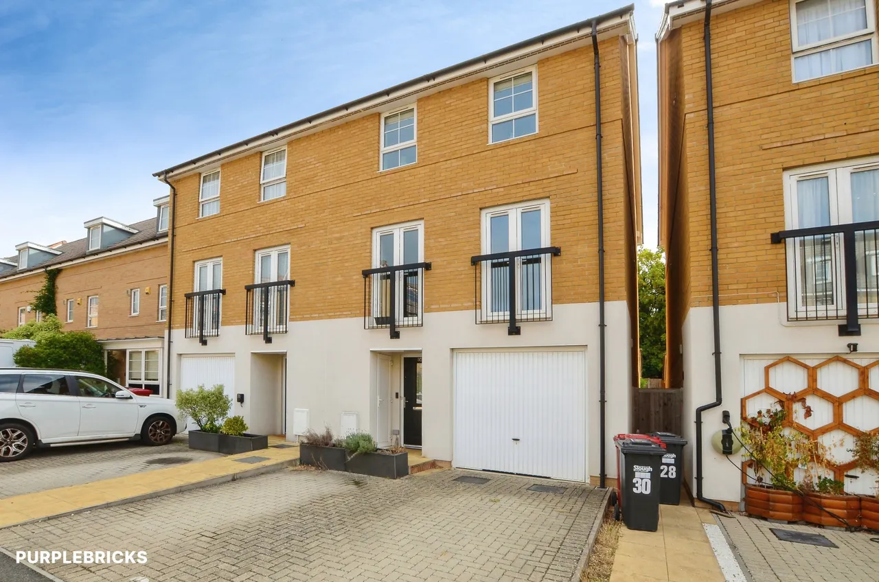 Kenyon Way, Langley Slough, SL3, photo 26