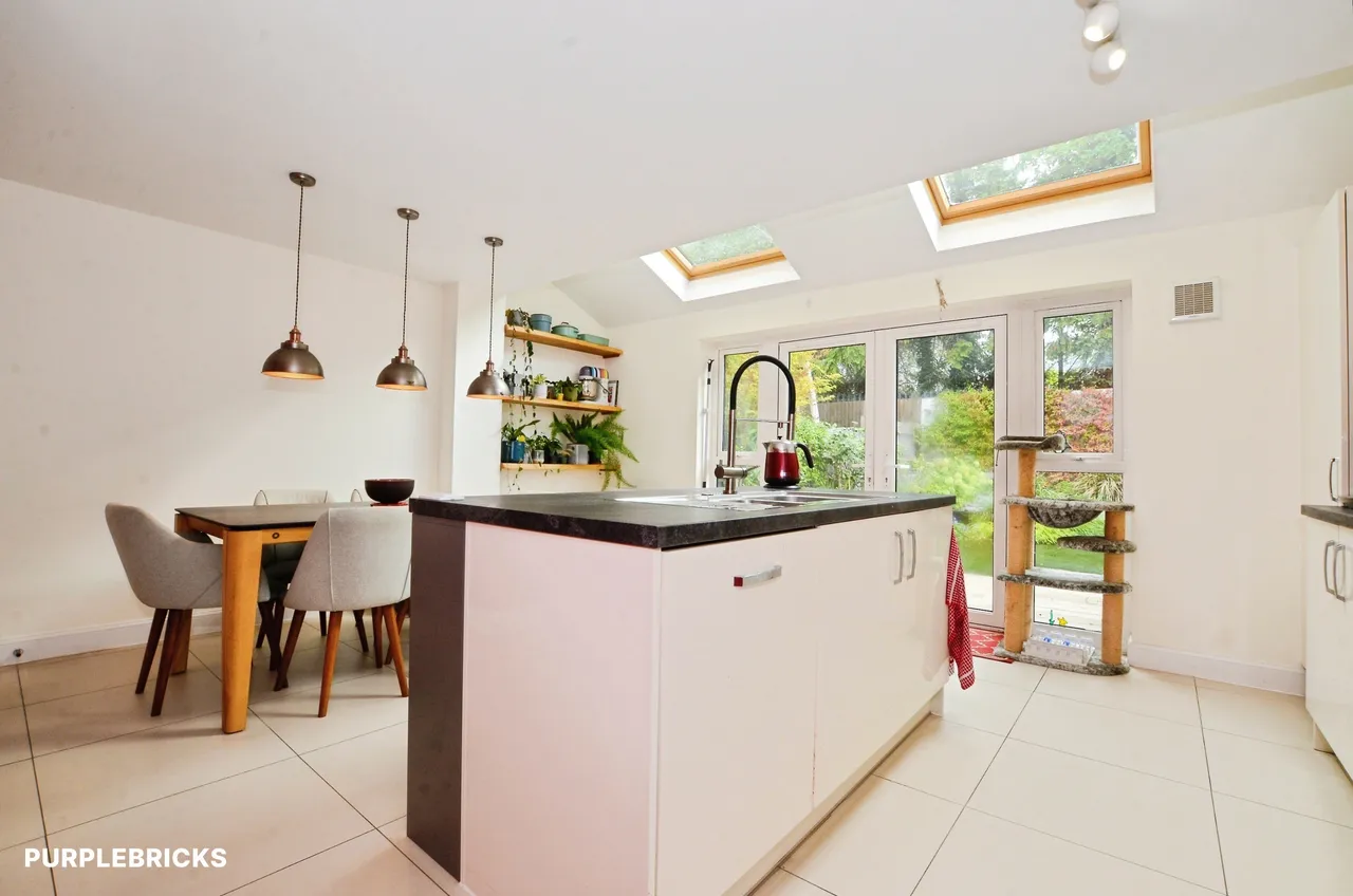 Kenyon Way, Langley Slough, SL3, photo 9