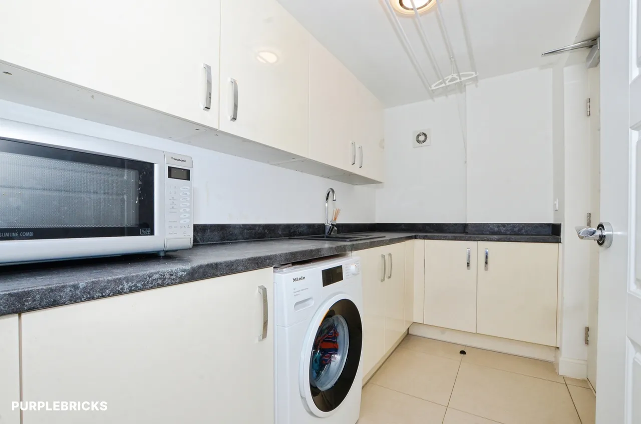Kenyon Way, Langley Slough, SL3, photo 16