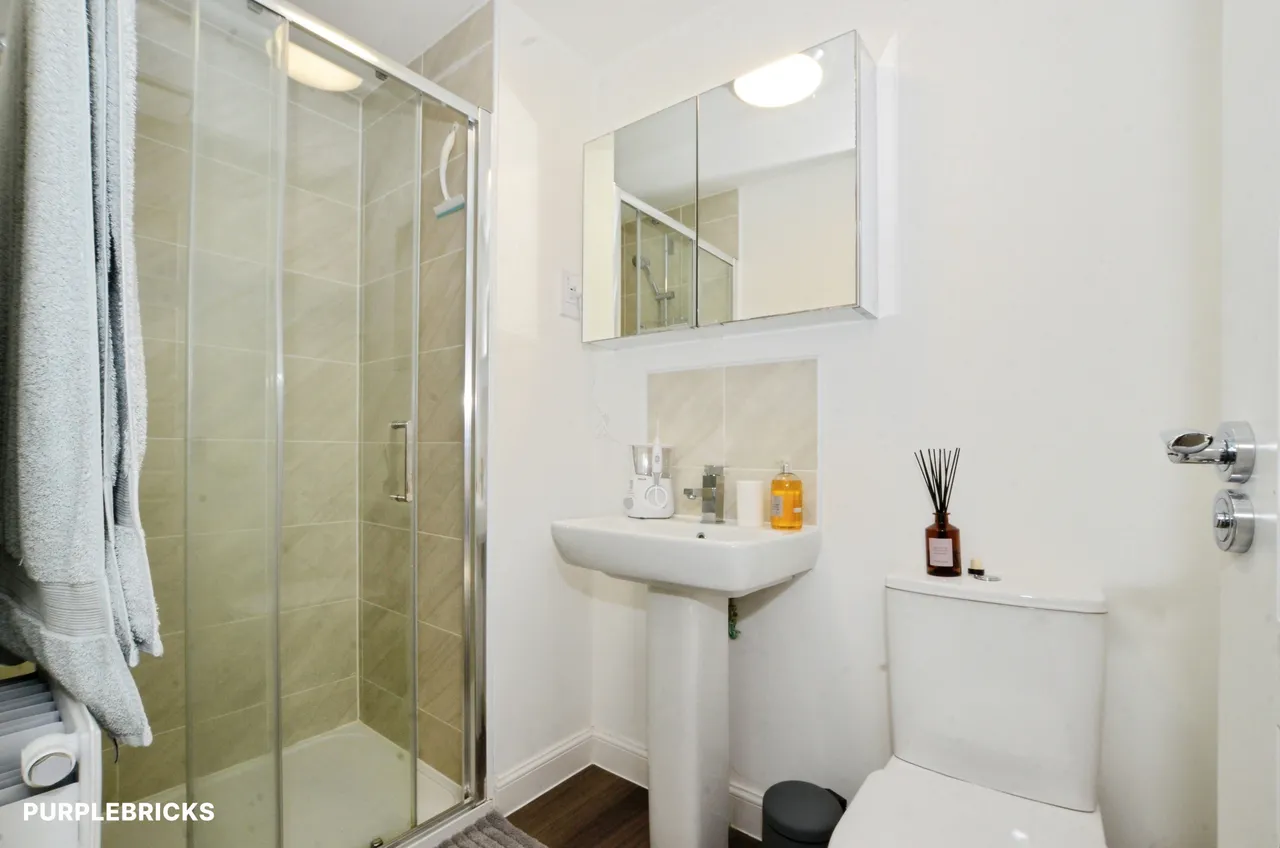 Kenyon Way, Langley Slough, SL3, photo 23