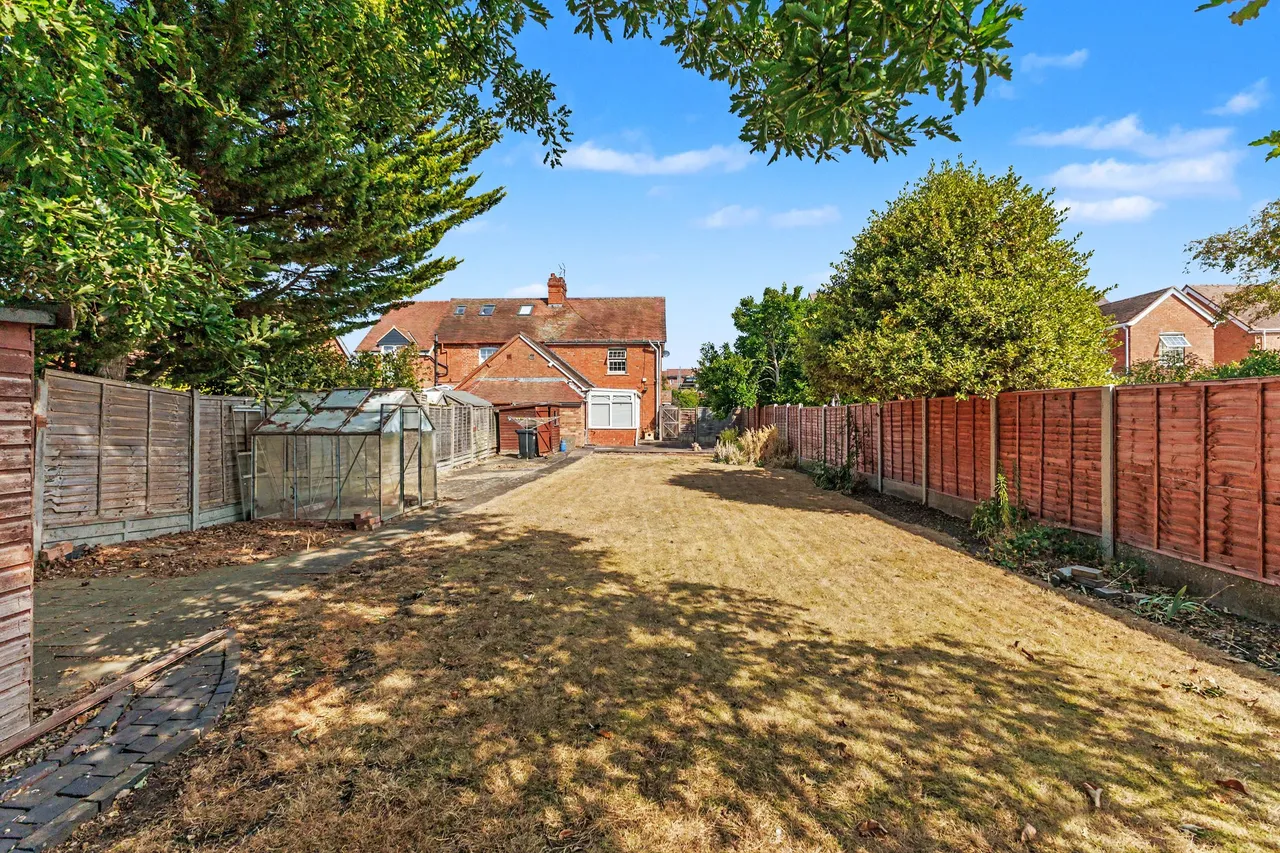 Nogains, Pershore, WR10, photo 4