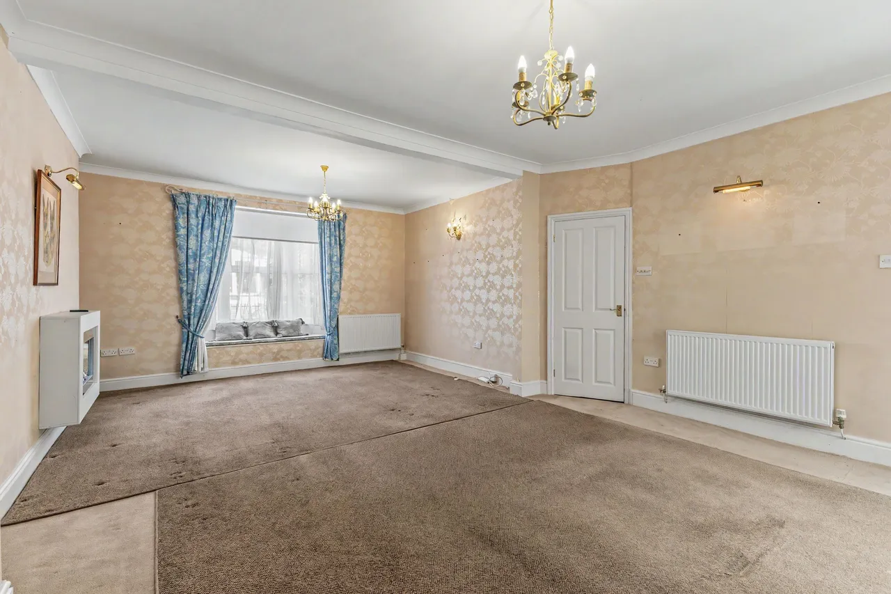 Nogains, Pershore, WR10, photo 3