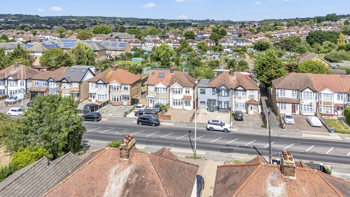 Chase Cross Road, Romford, RM5, photo 21
