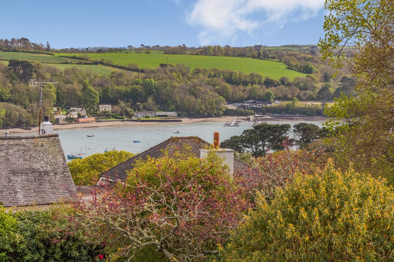 Bar Road, Helford Passage Hill, Mawnan Smith, Falmouth, TR11 5LE, photo 3
