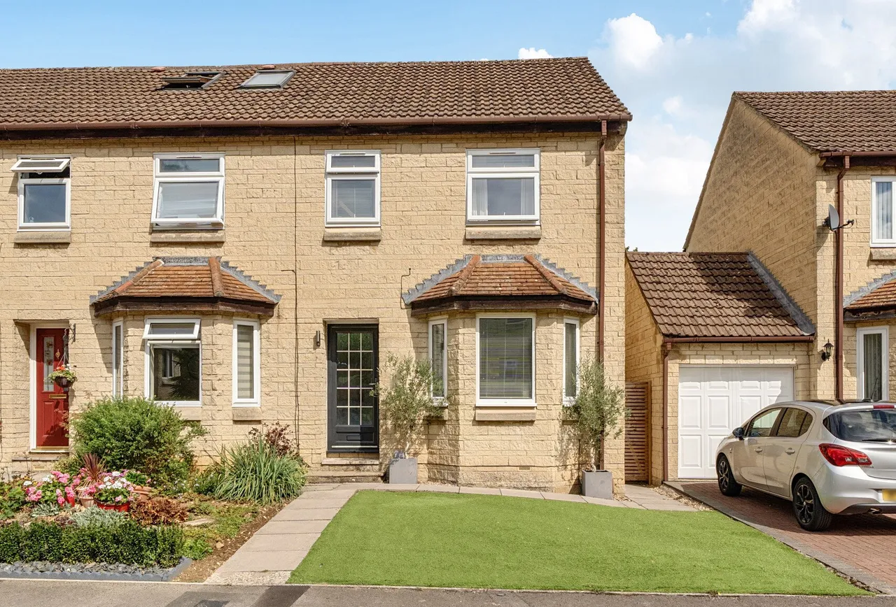 3 bed house for sale — Langdon Road, Bath, BA2 1LS