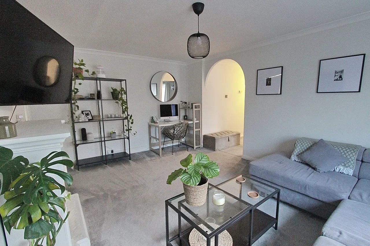 Baguley Crescent, Middleton, M24, photo 5