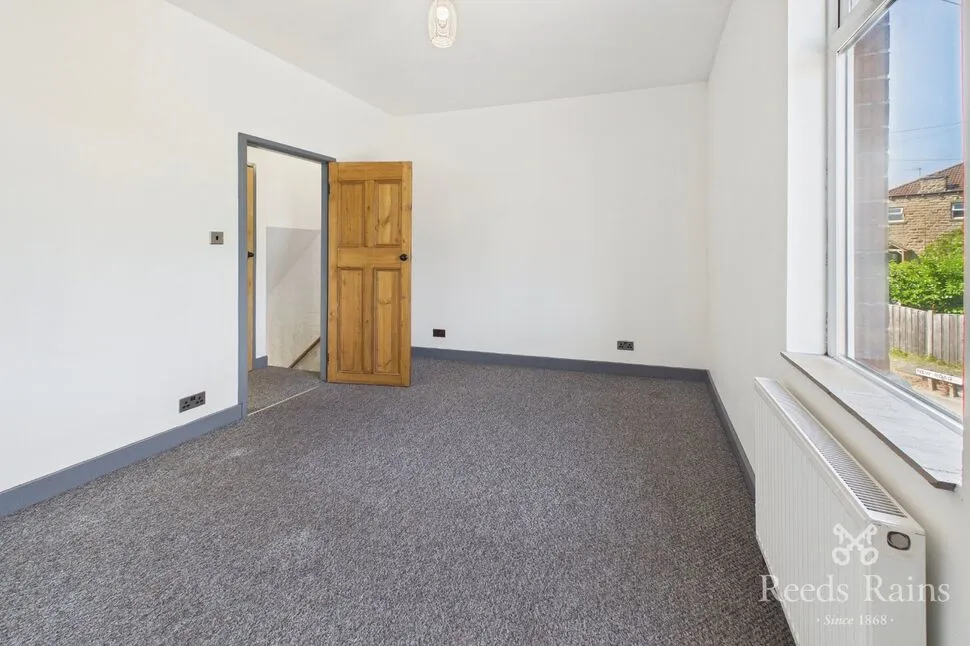 Main Street, Carlton, West Yorkshire, WF3, photo 5