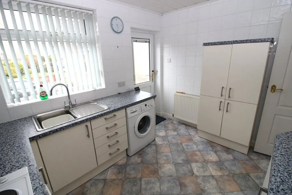 Wharfedale Road, Pogmoor, photo 6