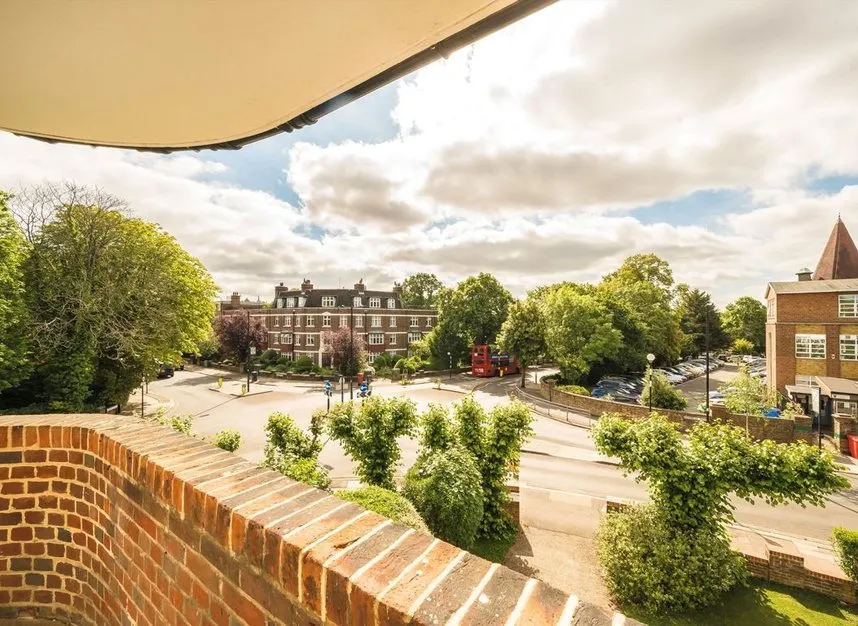 Eaton Rise, Ealing, W5, photo 6
