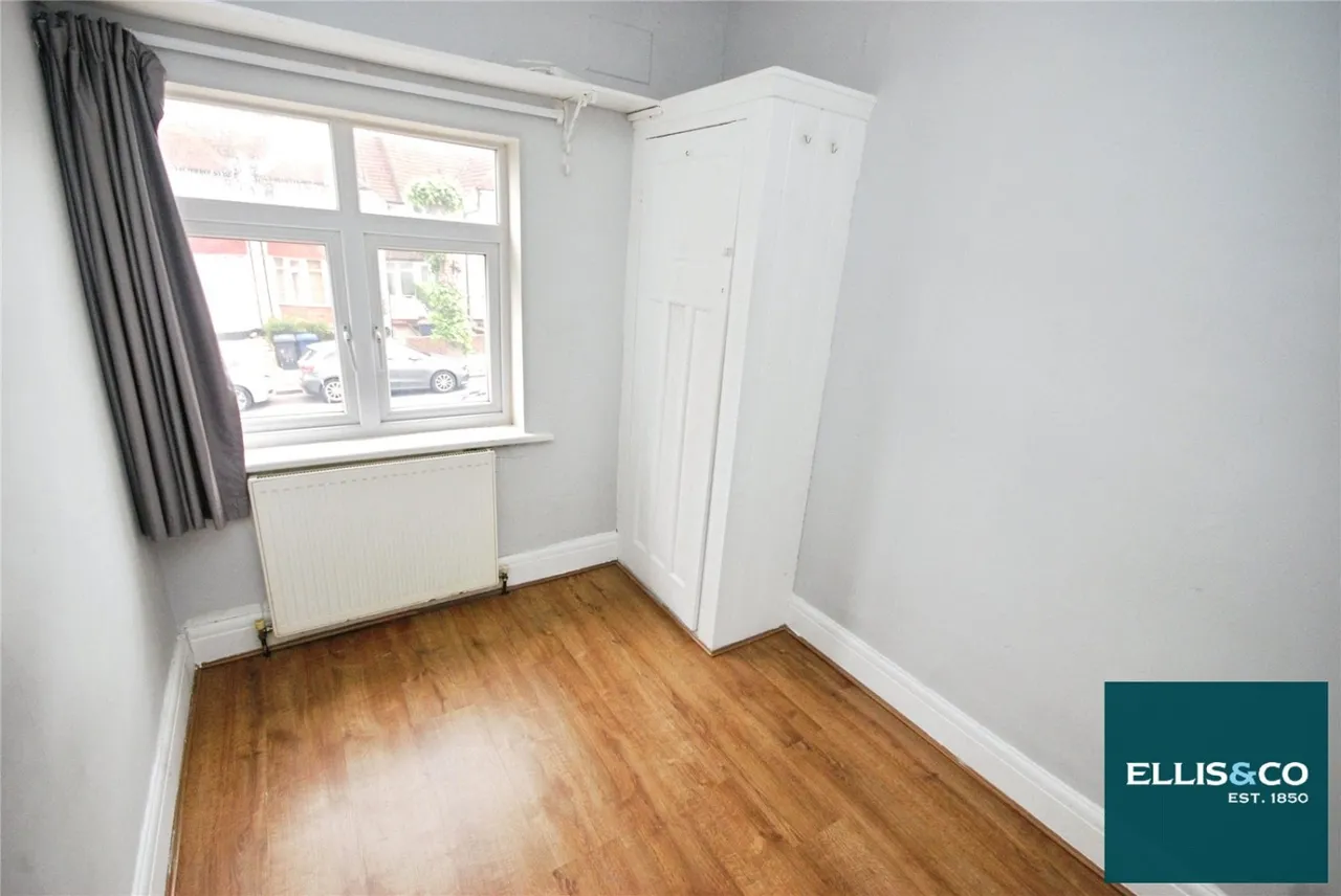 Sandringham Road, Golders Green, NW11, photo 10