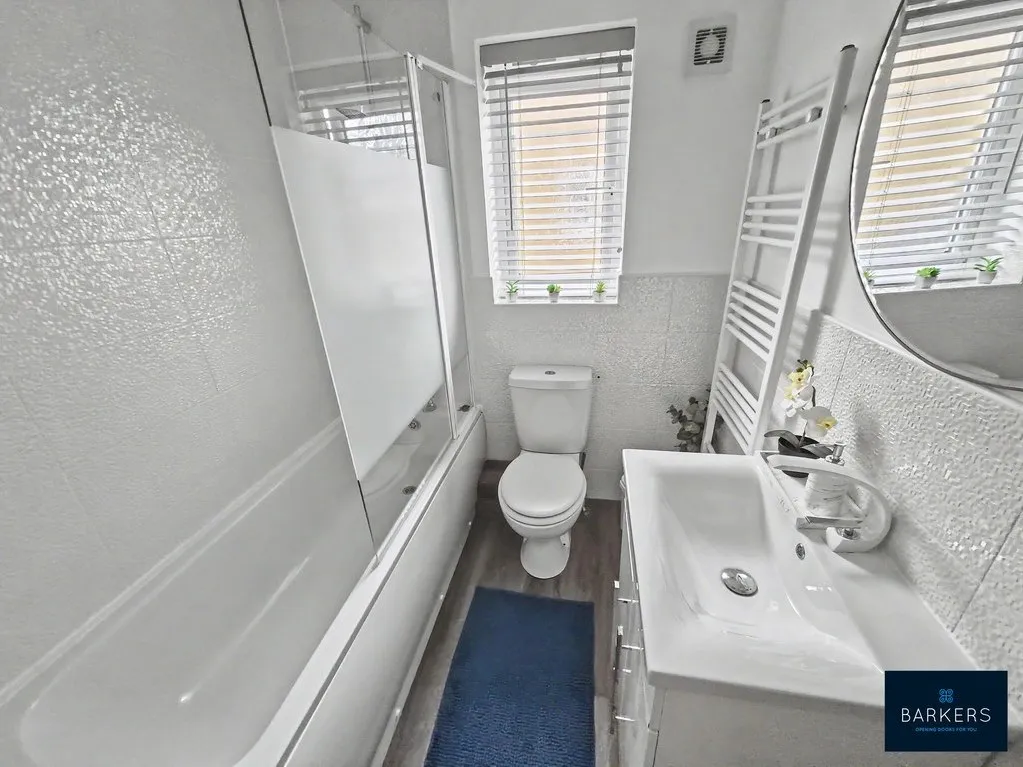 Blackthorne Close, Bradford BD2 3DZ, photo 14