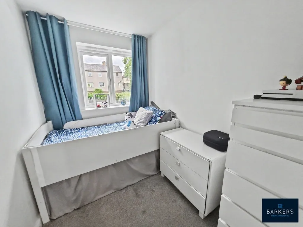 Blackthorne Close, Bradford BD2 3DZ, photo 13