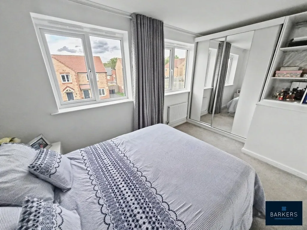 Blackthorne Close, Bradford BD2 3DZ, photo 11