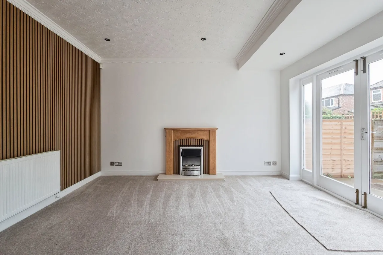 Govan Street, Northenden, M22, photo 4