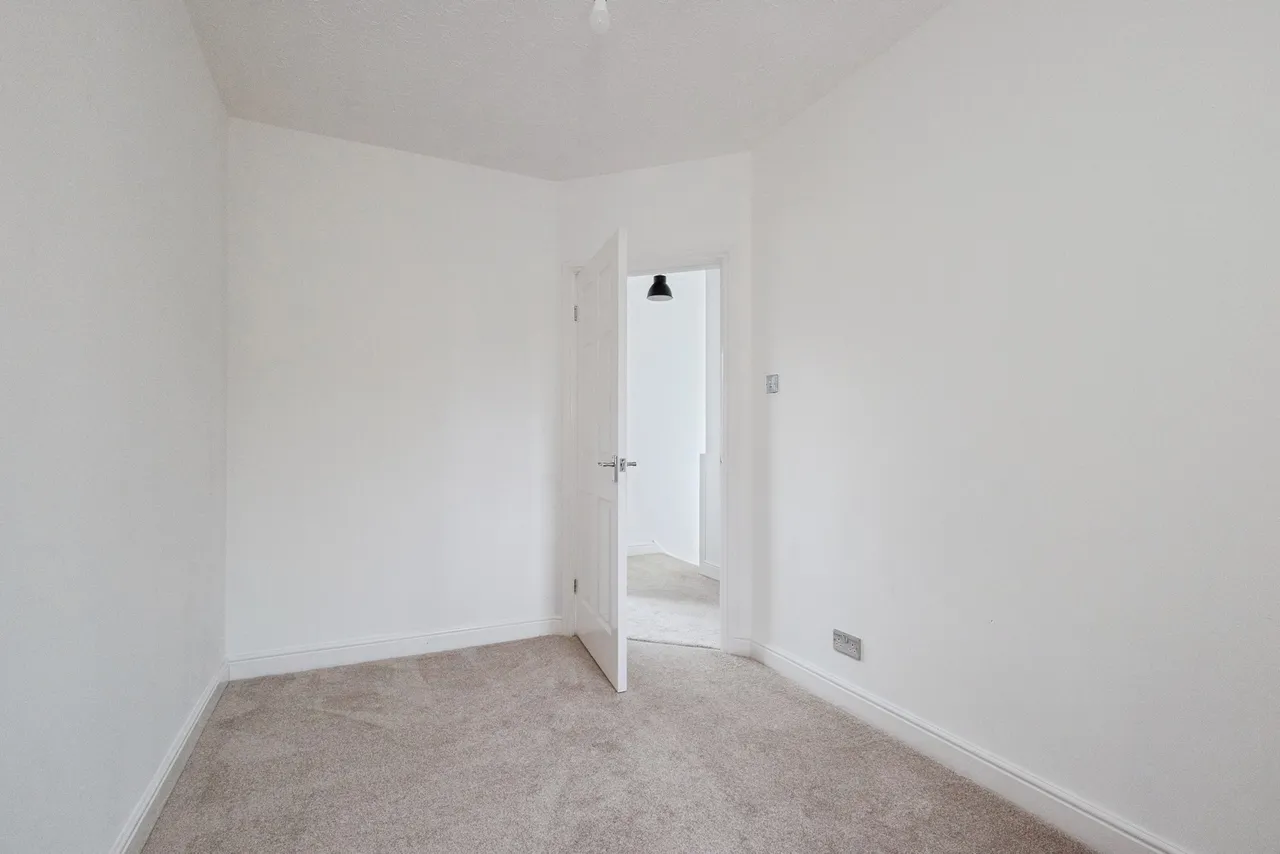 Govan Street, Northenden, M22, photo 16