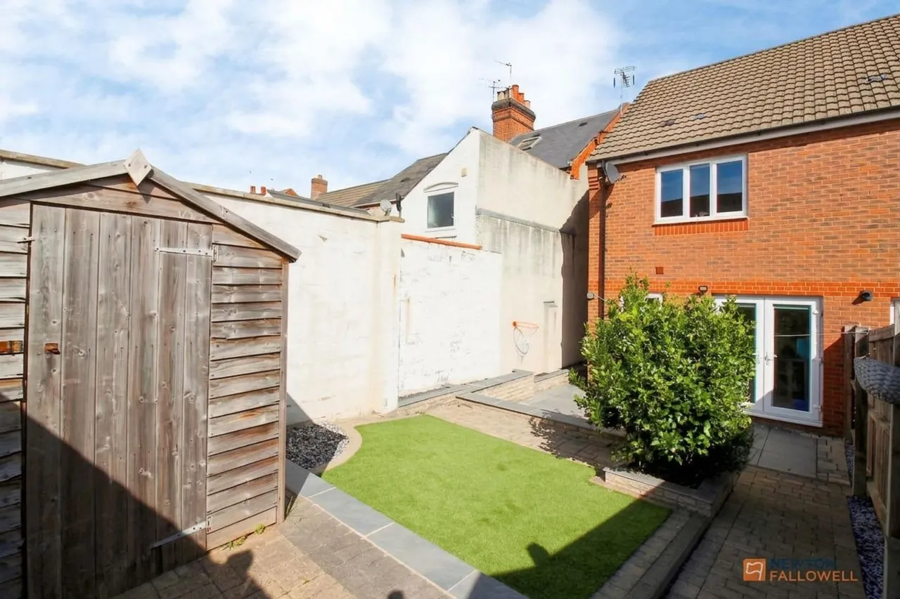 New Street, Earl Shilton, LE9, photo 2