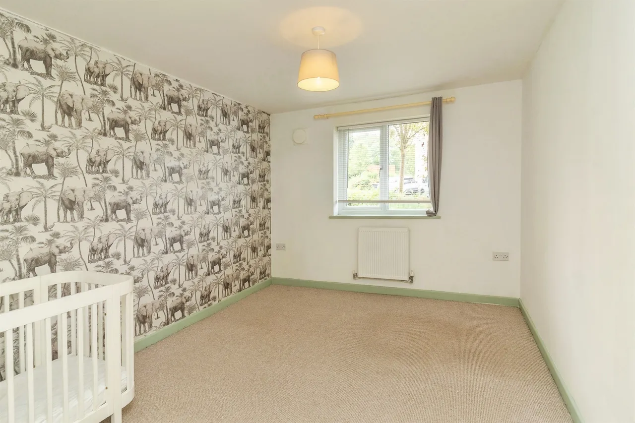 Bunkers Crescent, Bletchley, MK3, photo 11