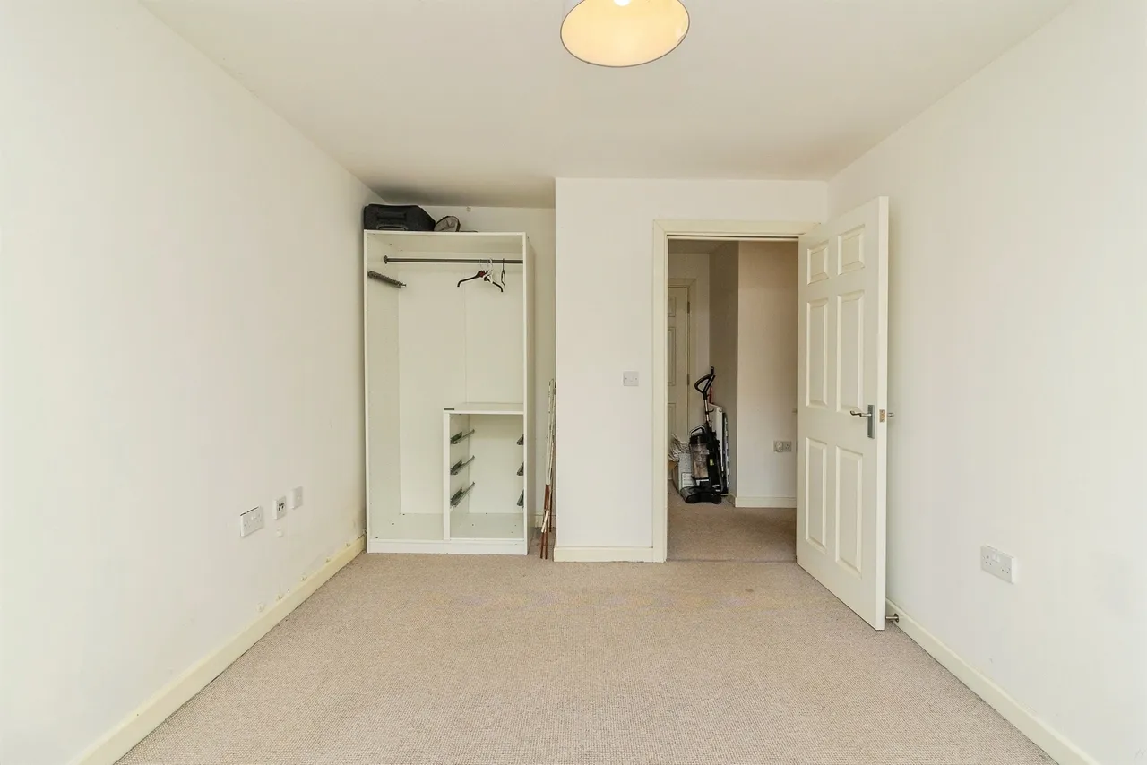 Bunkers Crescent, Bletchley, MK3, photo 13