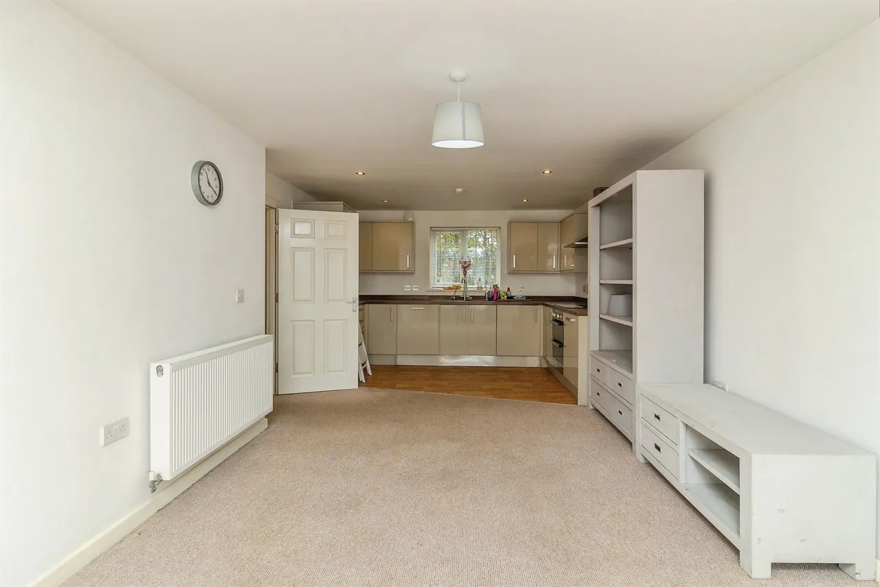Bunkers Crescent, Bletchley, MK3, photo 6